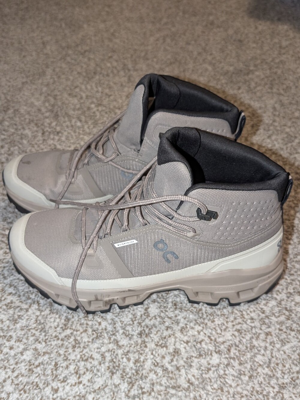 On Men's Cloudrock Mid - US 10